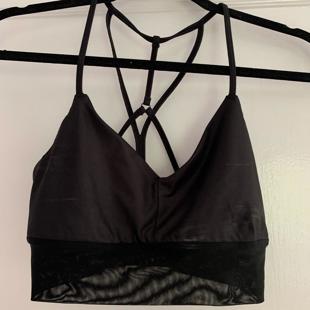ALO yoga sports bra with mesh